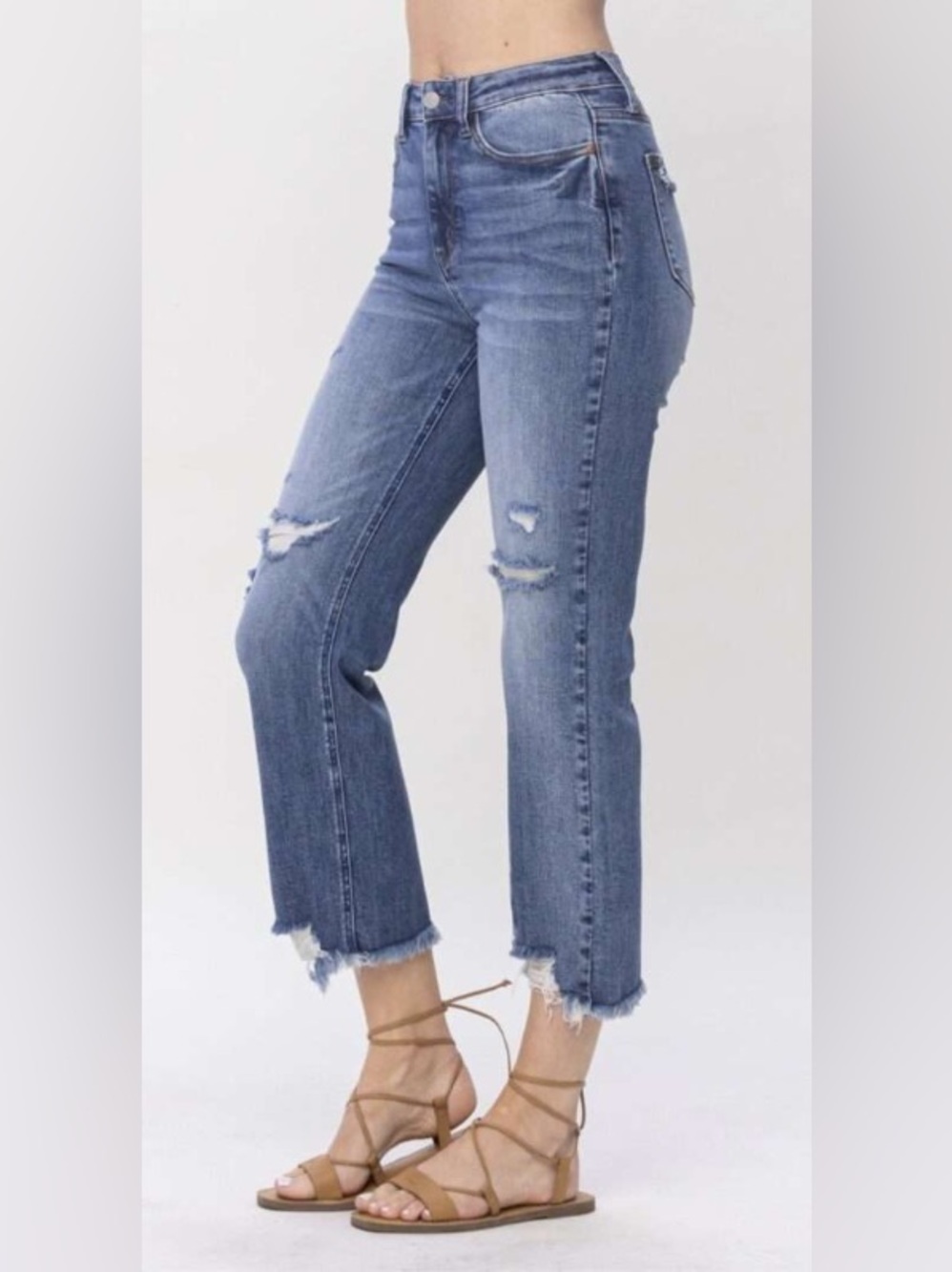 Judy Blue Cropped Distressed Straight Fit Jeans (15/32) - Picture 2 of 13